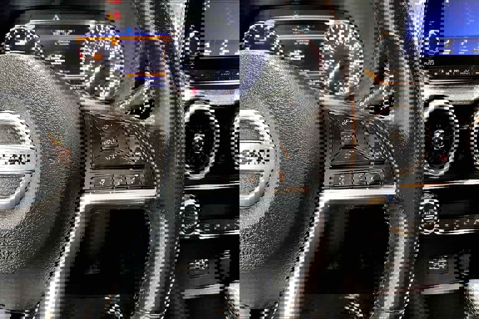 Used 2020 Nissan Sentra SV image 25