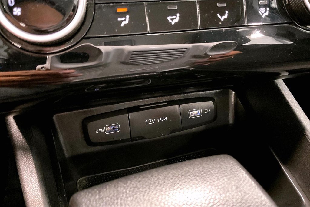 Used 2023 Hyundai Tucson SE AWD/4WD image 16