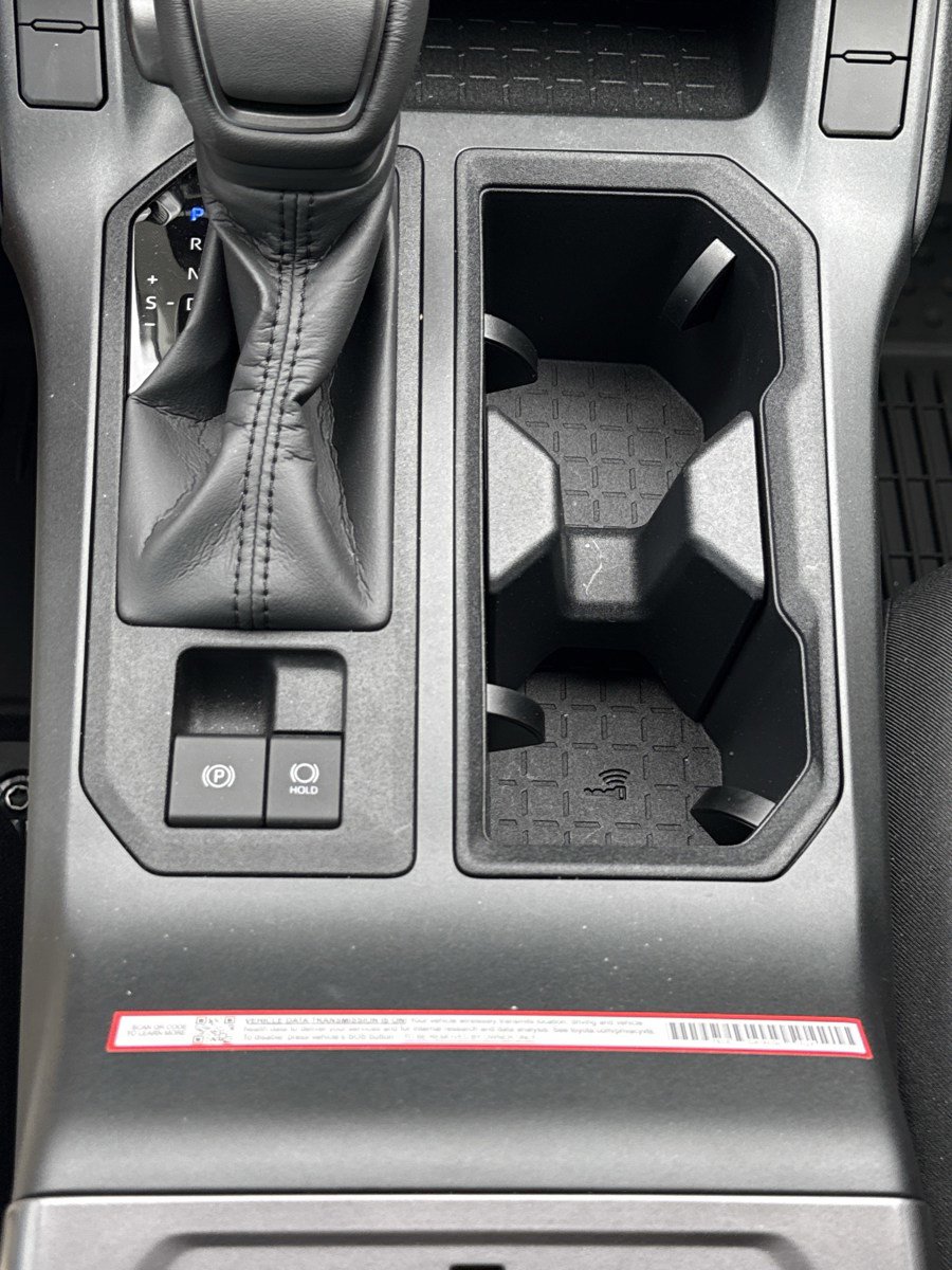 Used 2026 Toyota RAV4 SE w/ Weather Package FWD image 29