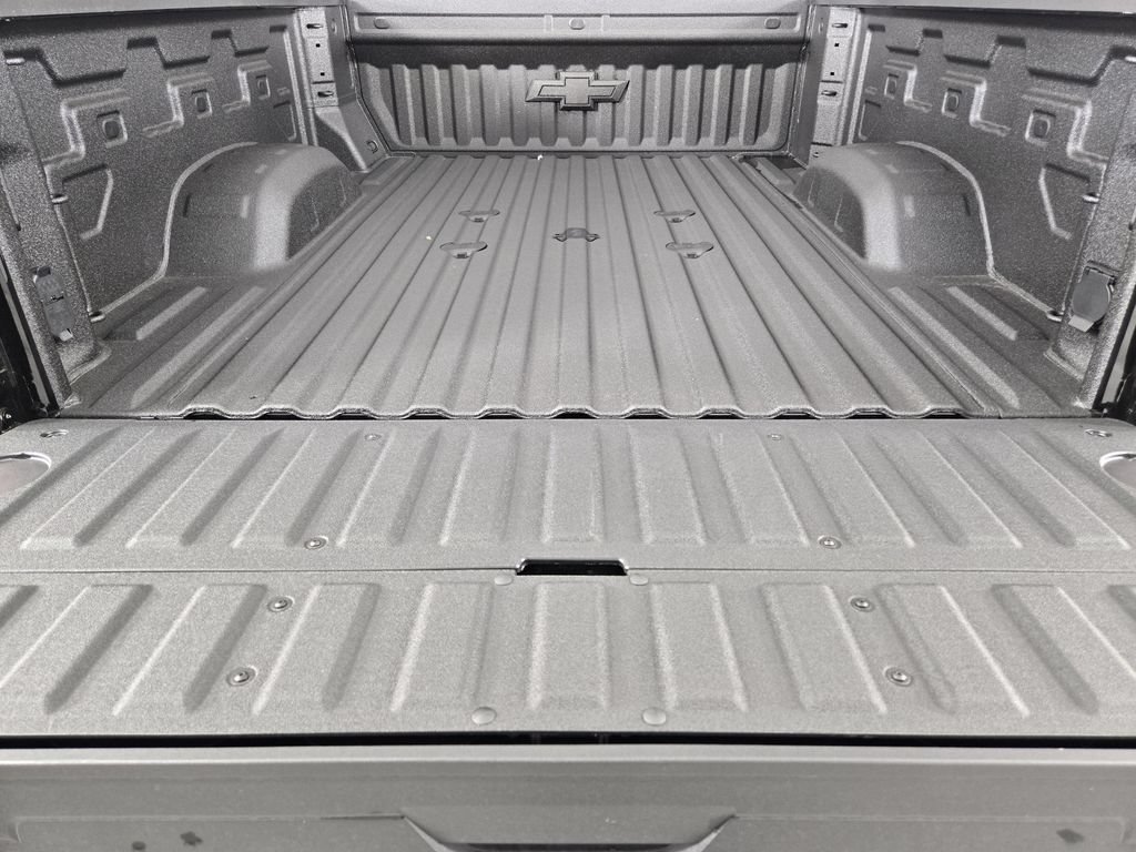 New 2026 Chevrolet Silverado 2500 ZR2 AWD/4WD image 37