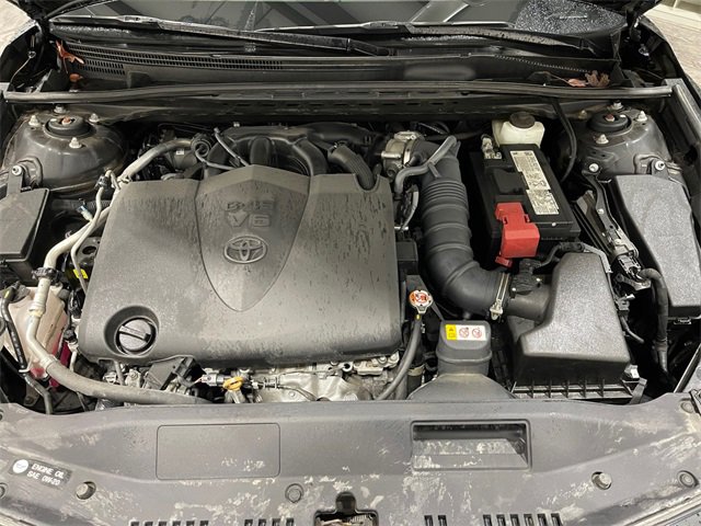 Used 2024 Toyota Camry XLE w/ Navigation Package image 17