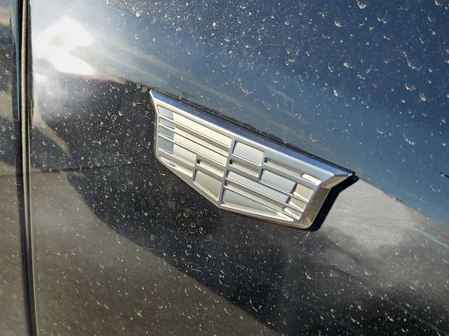 New 2026 Cadillac Optiq Luxury 1 image 8