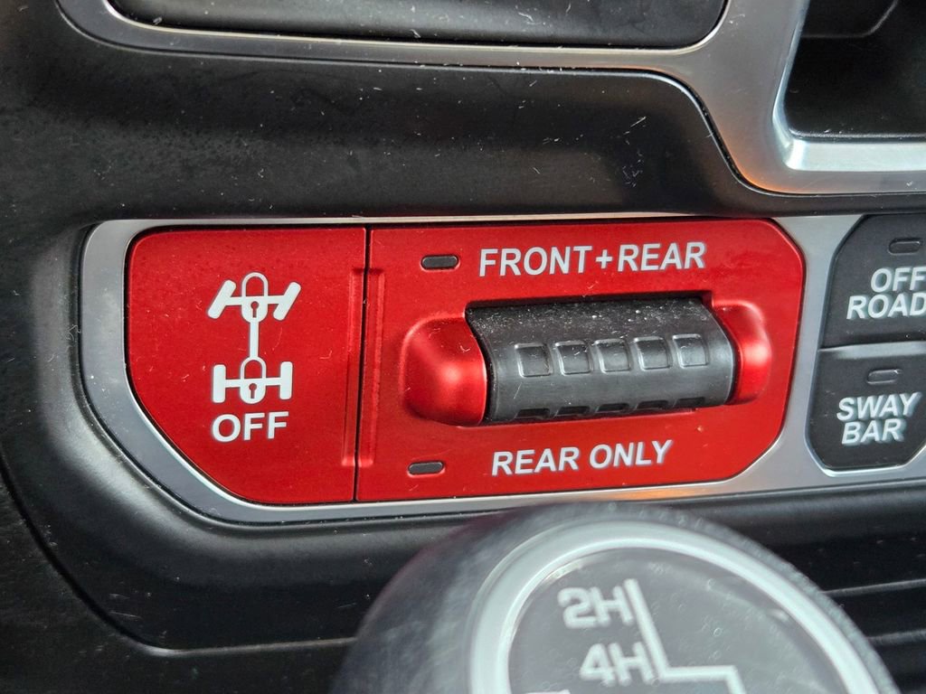 Used 2022 Jeep Wrangler Unlimited Rubicon w/ Xtreme Recon 35" Tire Package image 22