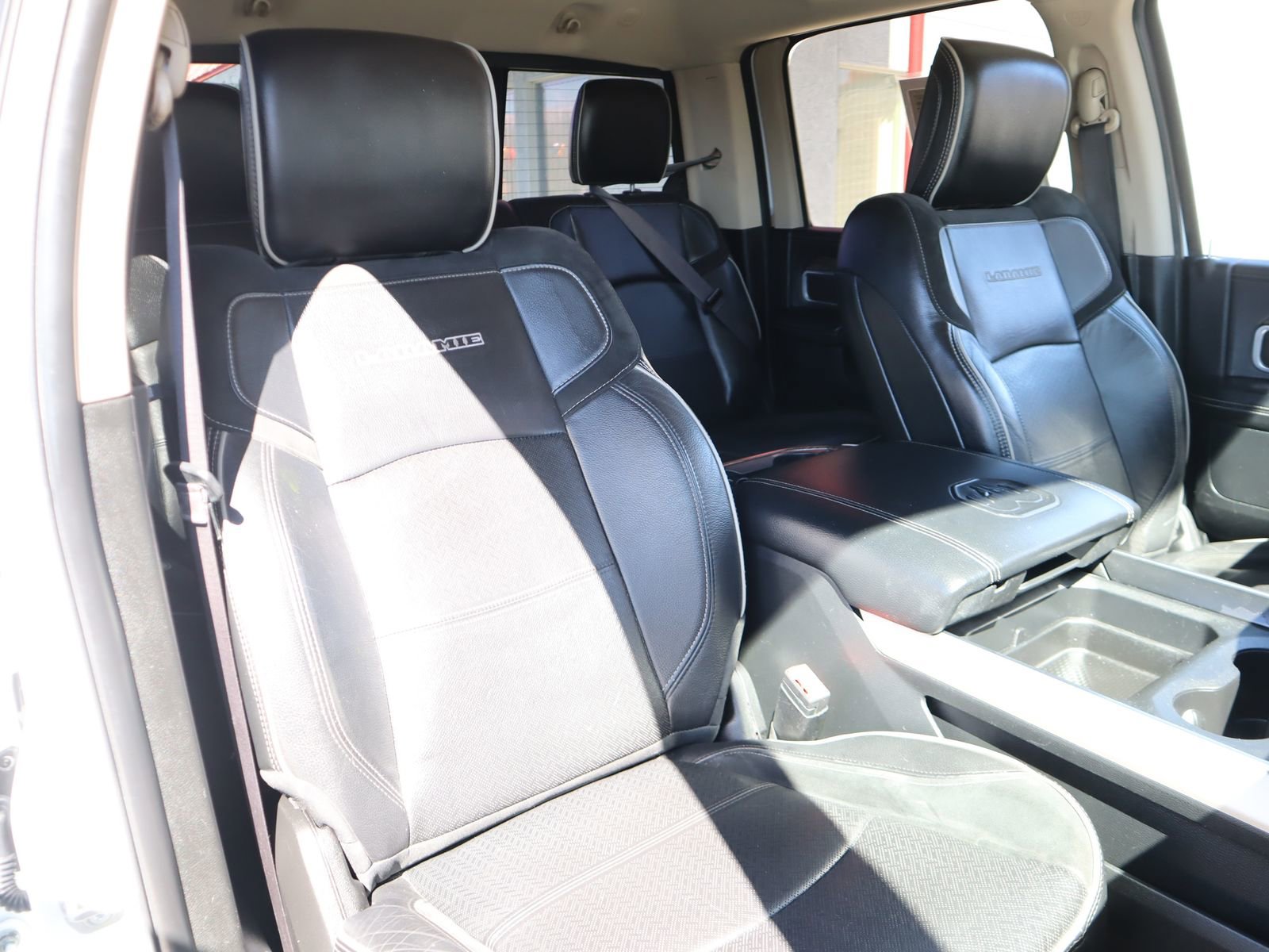 Used 2021 RAM 3500 Laramie image 59