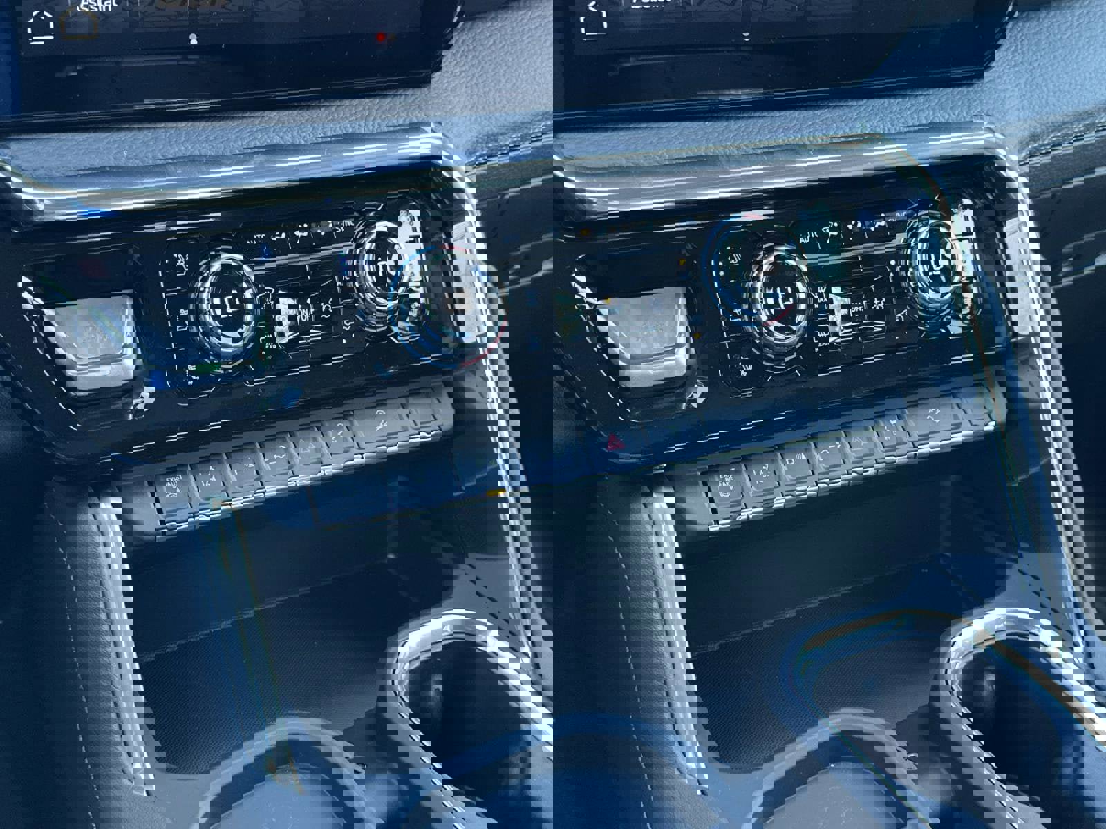 New 2026 GMC Sierra 2500 Denali w/ Denali Reserve Package image 29