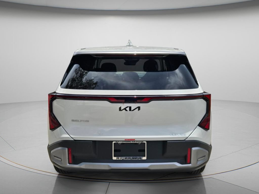 New 2027 Kia Seltos EX FWD image 4