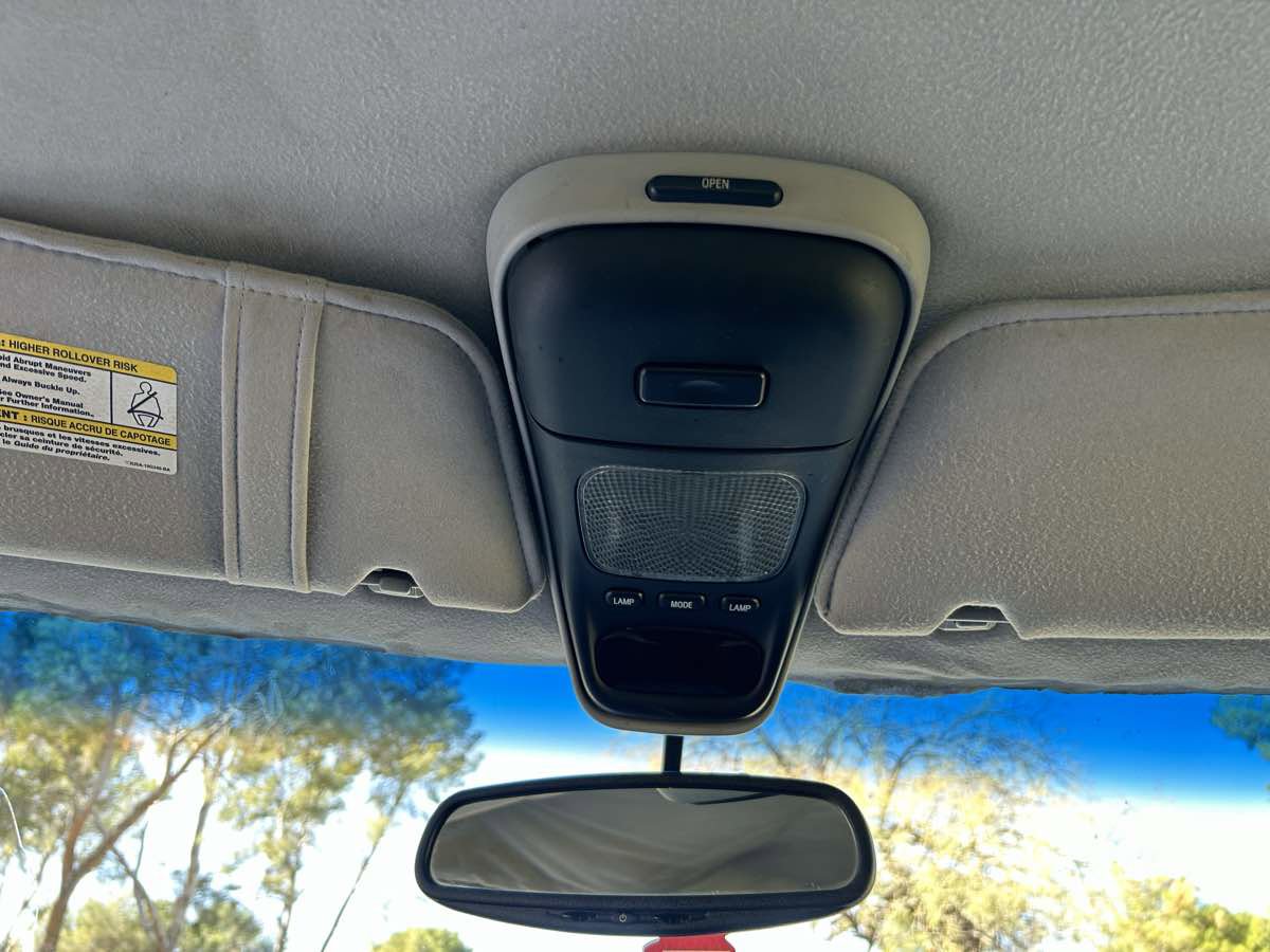 Used 2005 Ford Explorer Sport Trac XLT RWD image 16