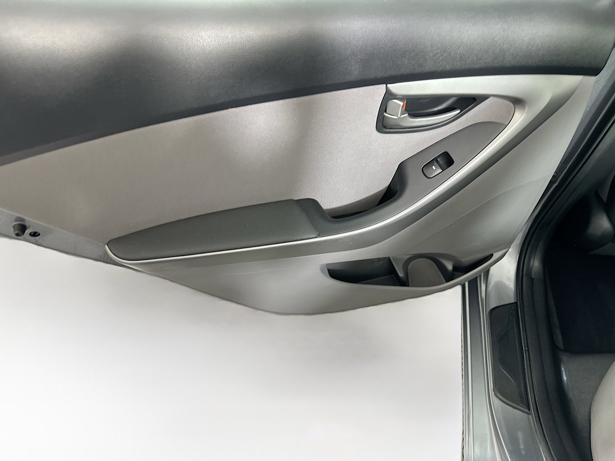 Used 2016 Hyundai Elantra SE w/ Option Group 02 image 24