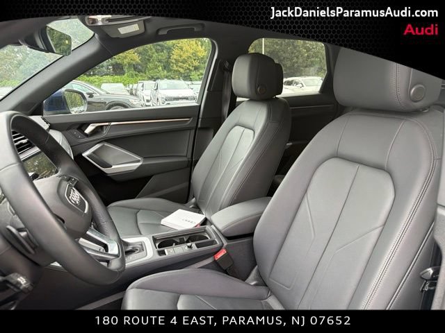 Used 2024 Audi Q3 2.0T Premium AWD/4WD image 13