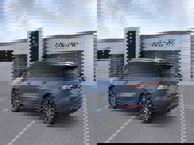 New 2026 Lincoln Aviator AWD image 4