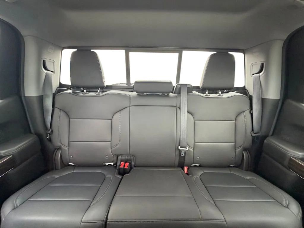 Used 2019 Chevrolet Silverado 1500 RST AWD/4WD image 28