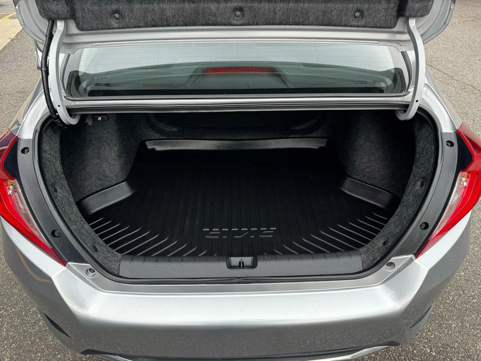 Used 2019 Honda Civic LX image 19