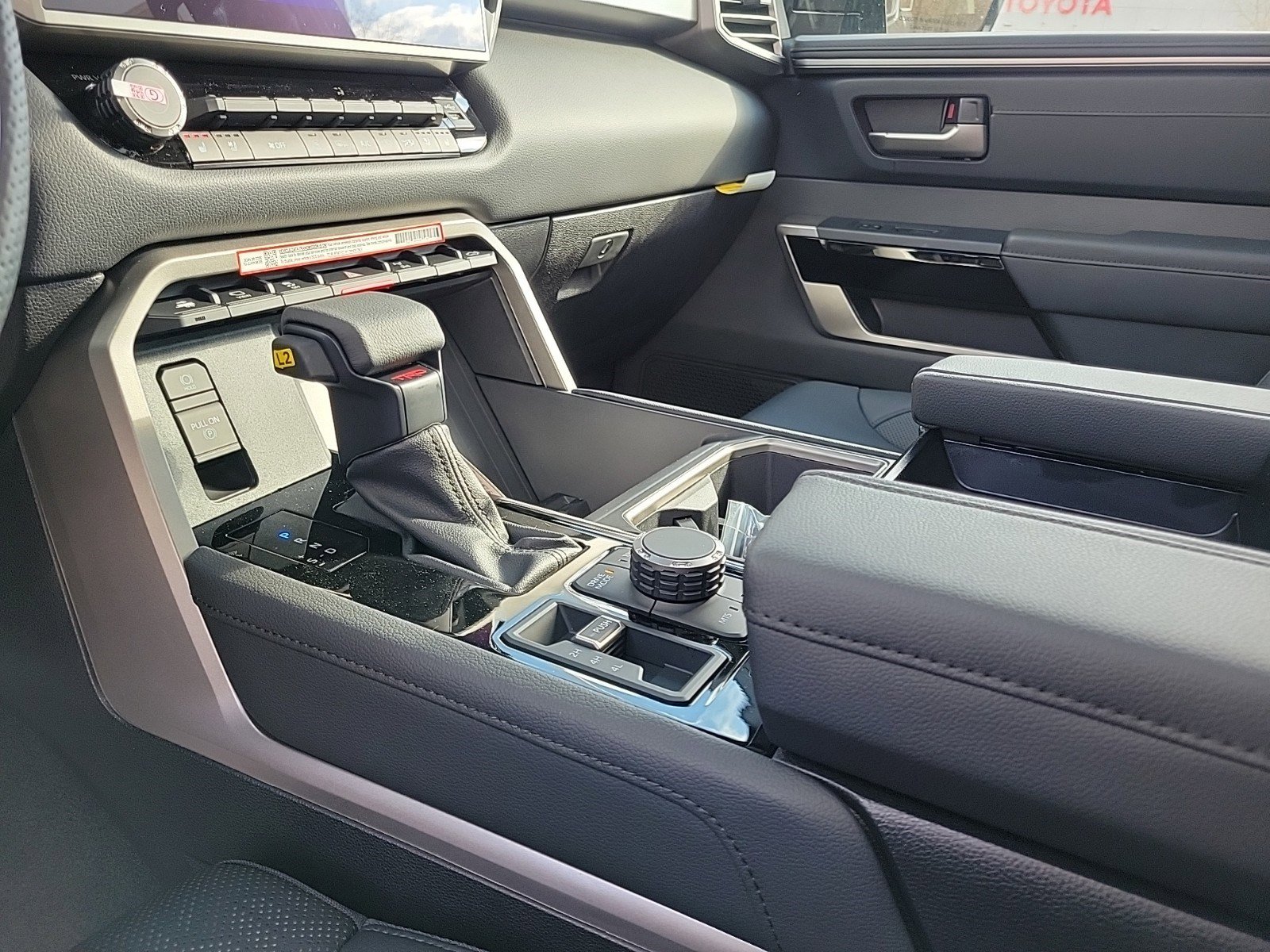 New 2025 Toyota Tundra Limited image 12