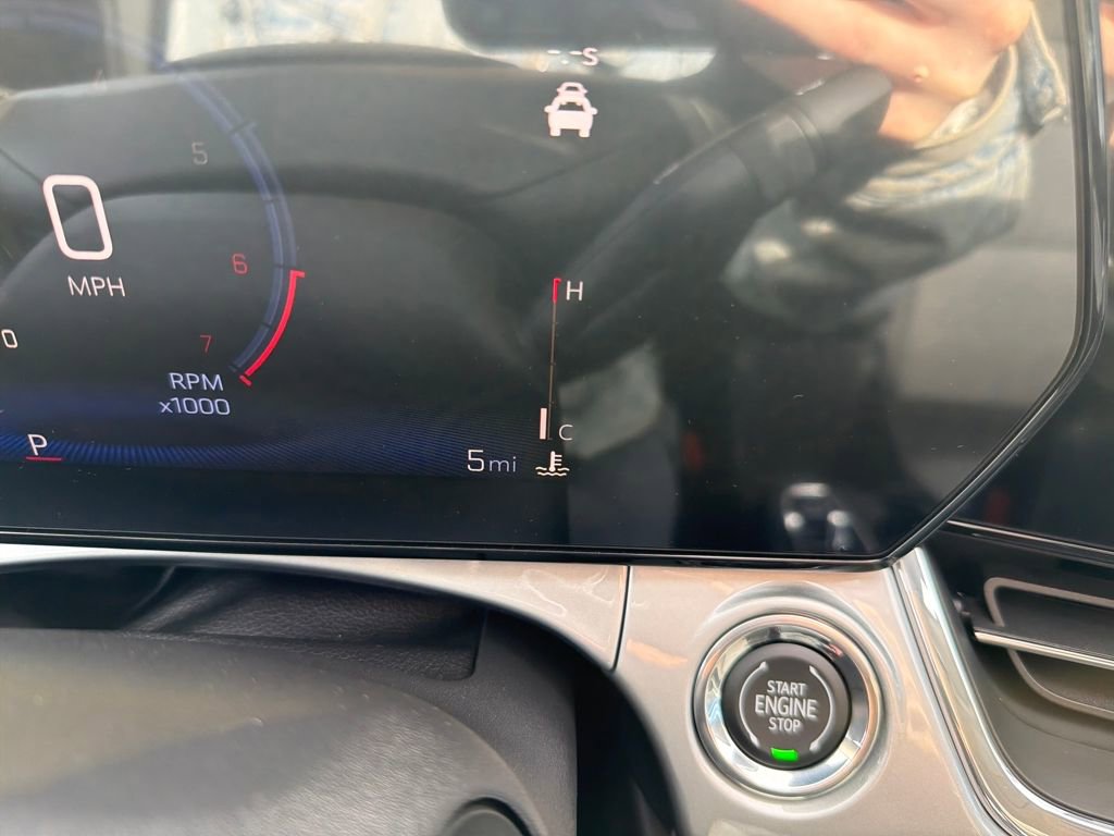 New 2025 Chevrolet Trax LT w/ LT Convenience Package image 18