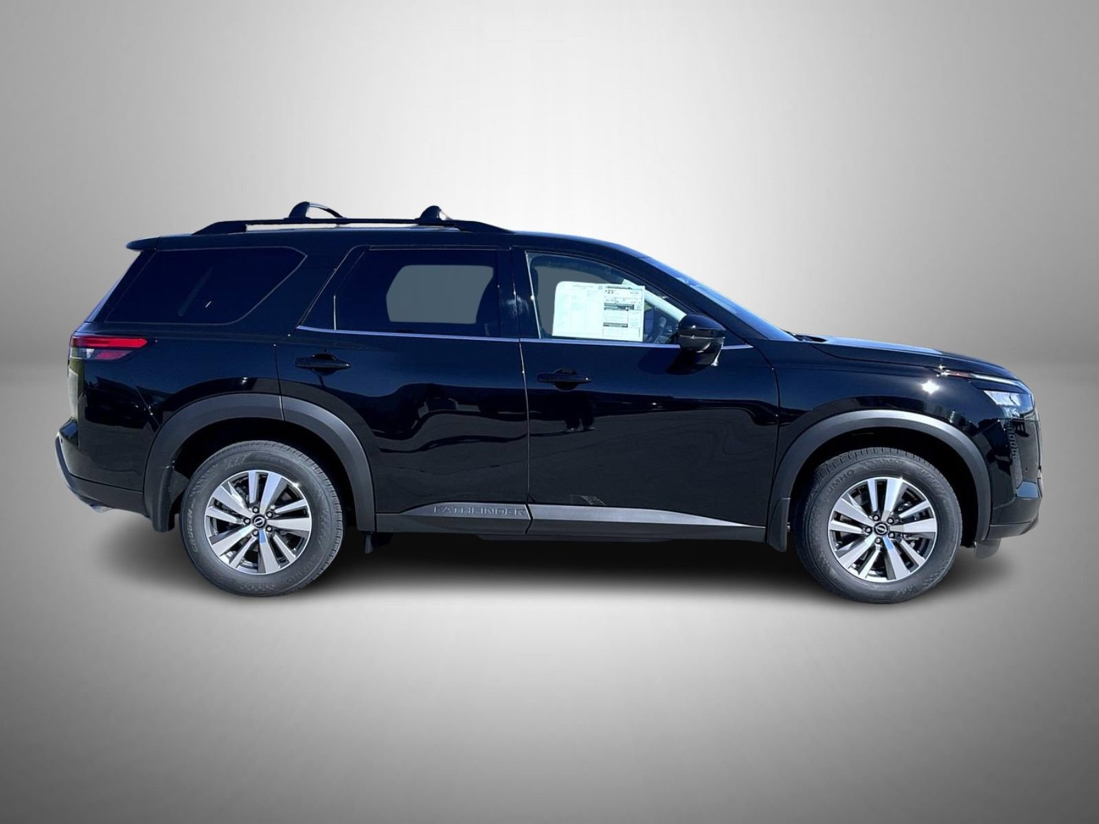 New 2026 Nissan Pathfinder SL AWD/4WD image 4