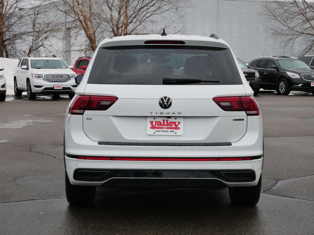 Used 2023 Volkswagen Tiguan SE R-Line image 6