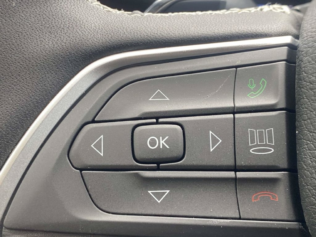 New 2026 Jeep Grand Cherokee Laredo X RWD image 28
