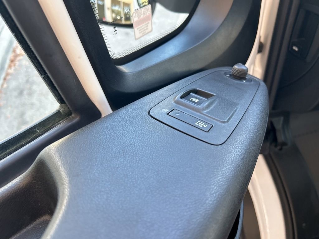 Used 2024 RAM ProMaster 3500 w/ Delivery Van Package image 31