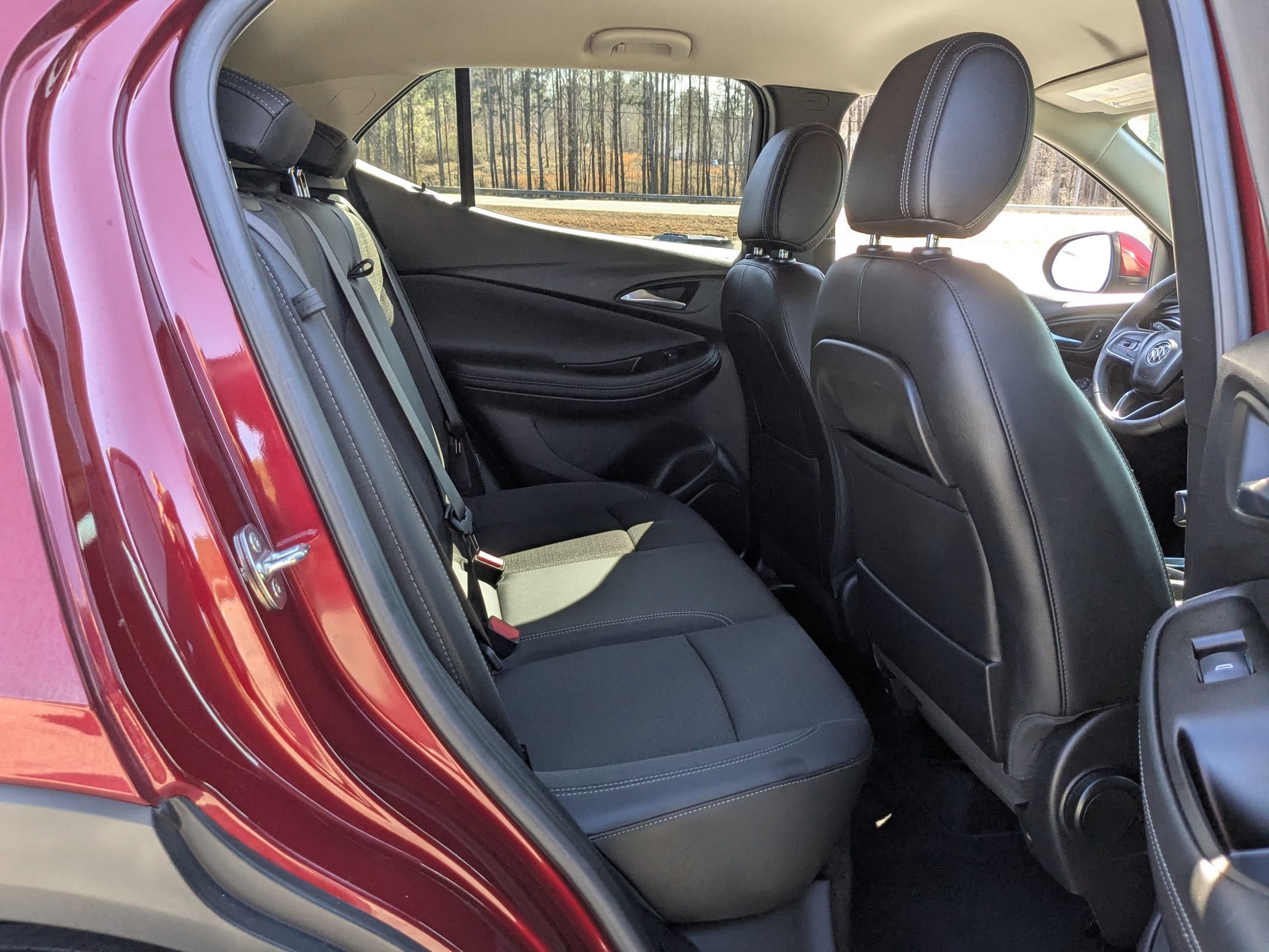 Used 2022 Buick Encore GX Select image 27