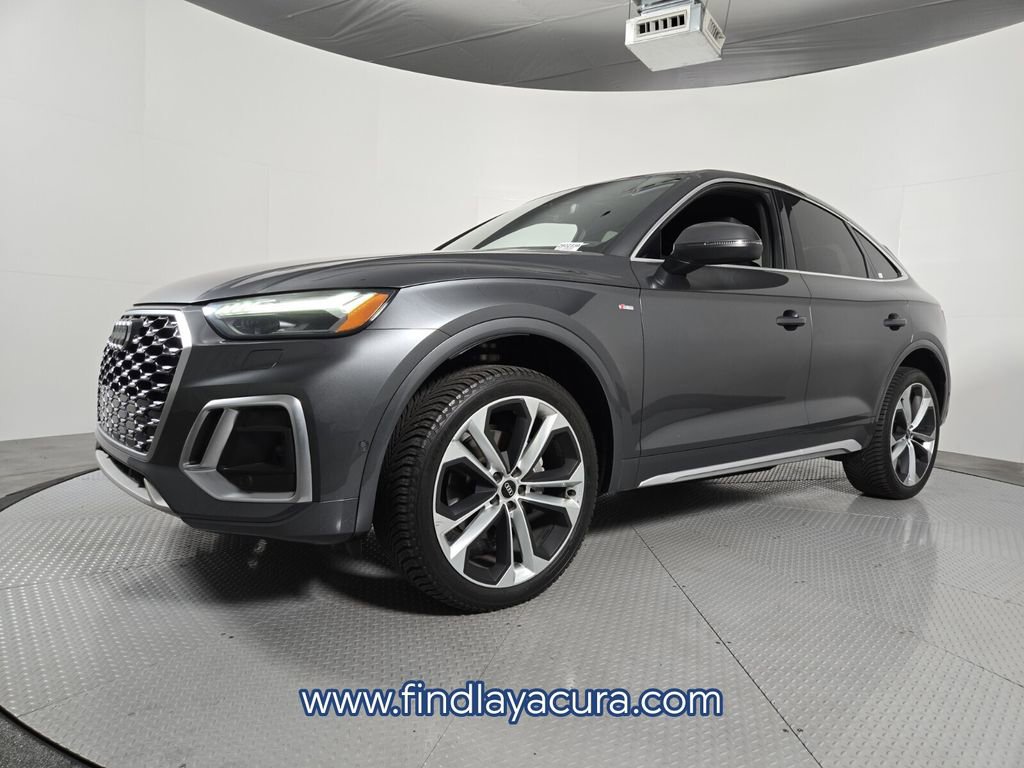 Used 2021 Audi Q5 Prestige w/ Prestige Package AWD/4WD image 2