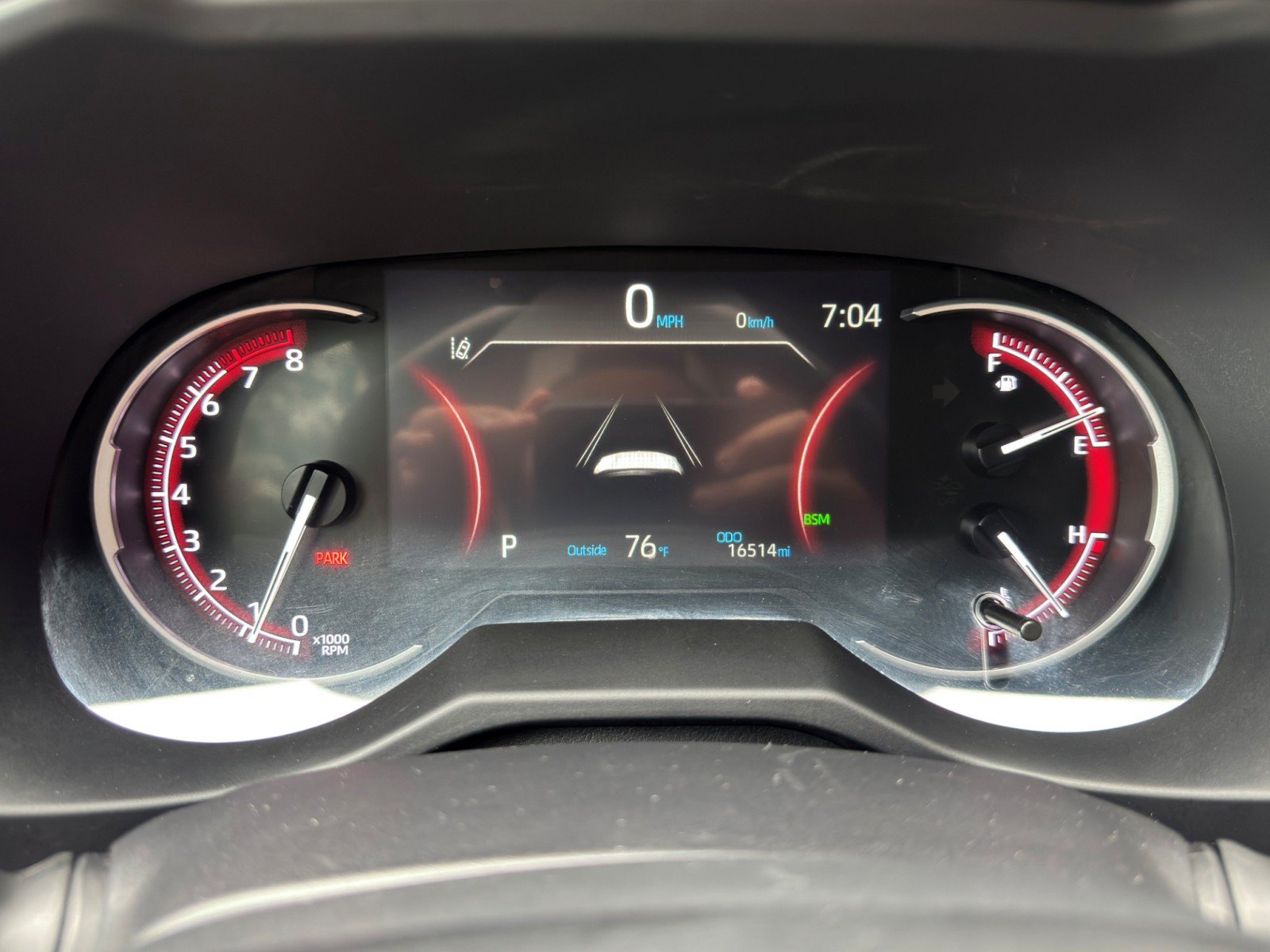 Used 2024 Toyota RAV4 XLE FWD image 16