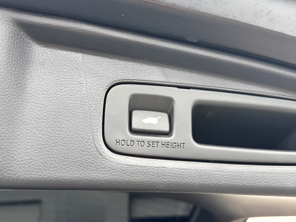 Used 2025 Honda CR-V Sport-L image 38