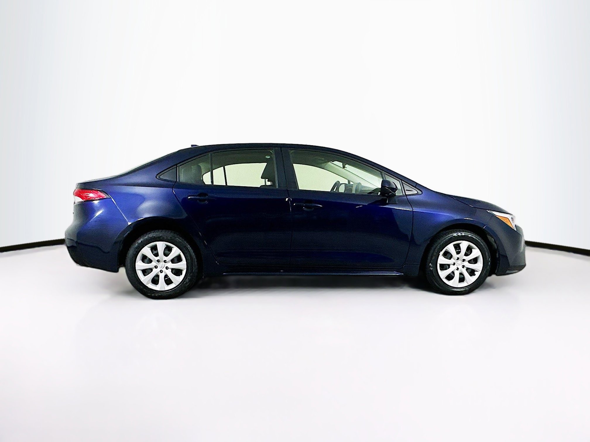 Used 2023 Toyota Corolla LE FWD image 10