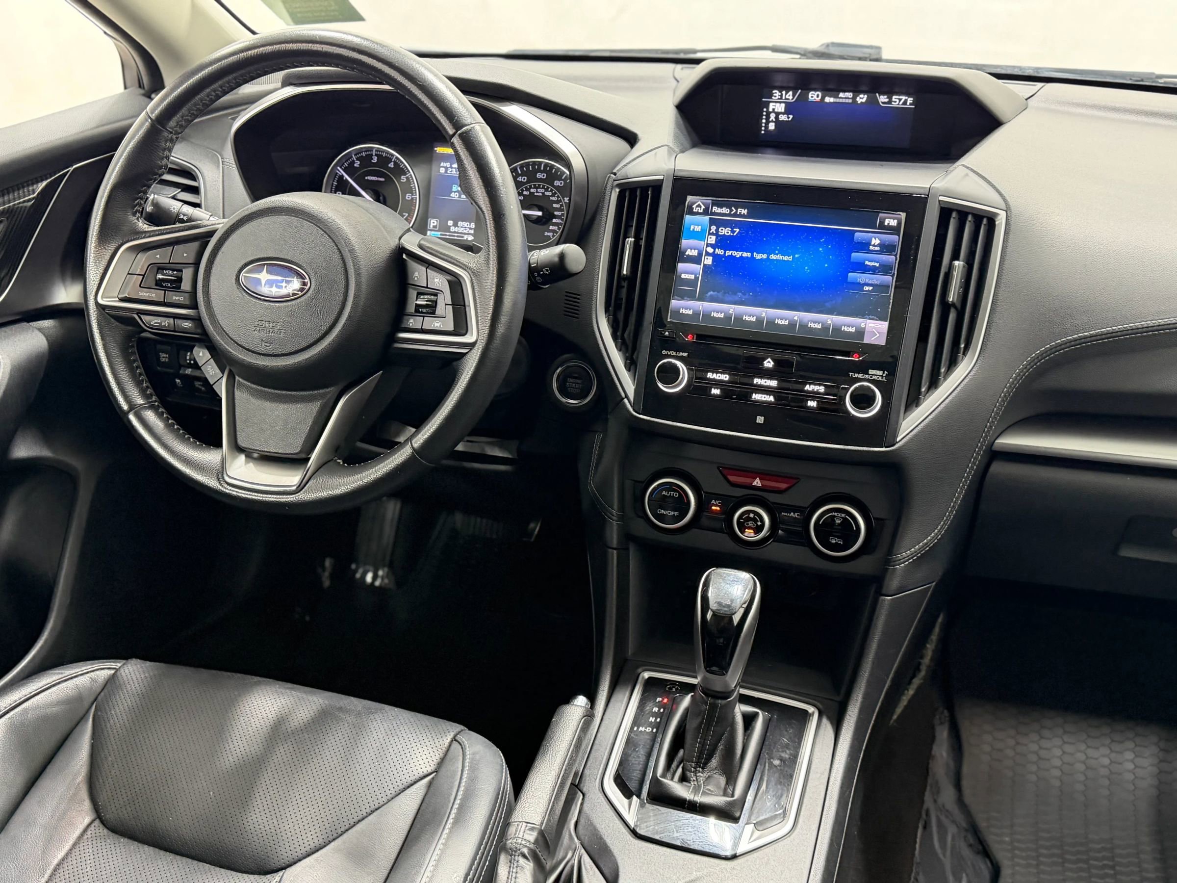 Used 2017 Subaru Impreza 2.0i Limited w/ Moonroof/BSD & Rcta/Eyesight AWD/4WD image 22
