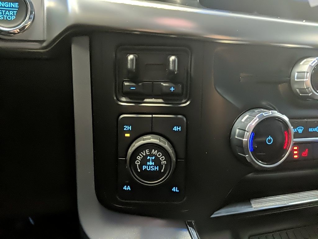 Certified 2023 Ford F150 Lariat w/ Equipment Group 502A High image 25