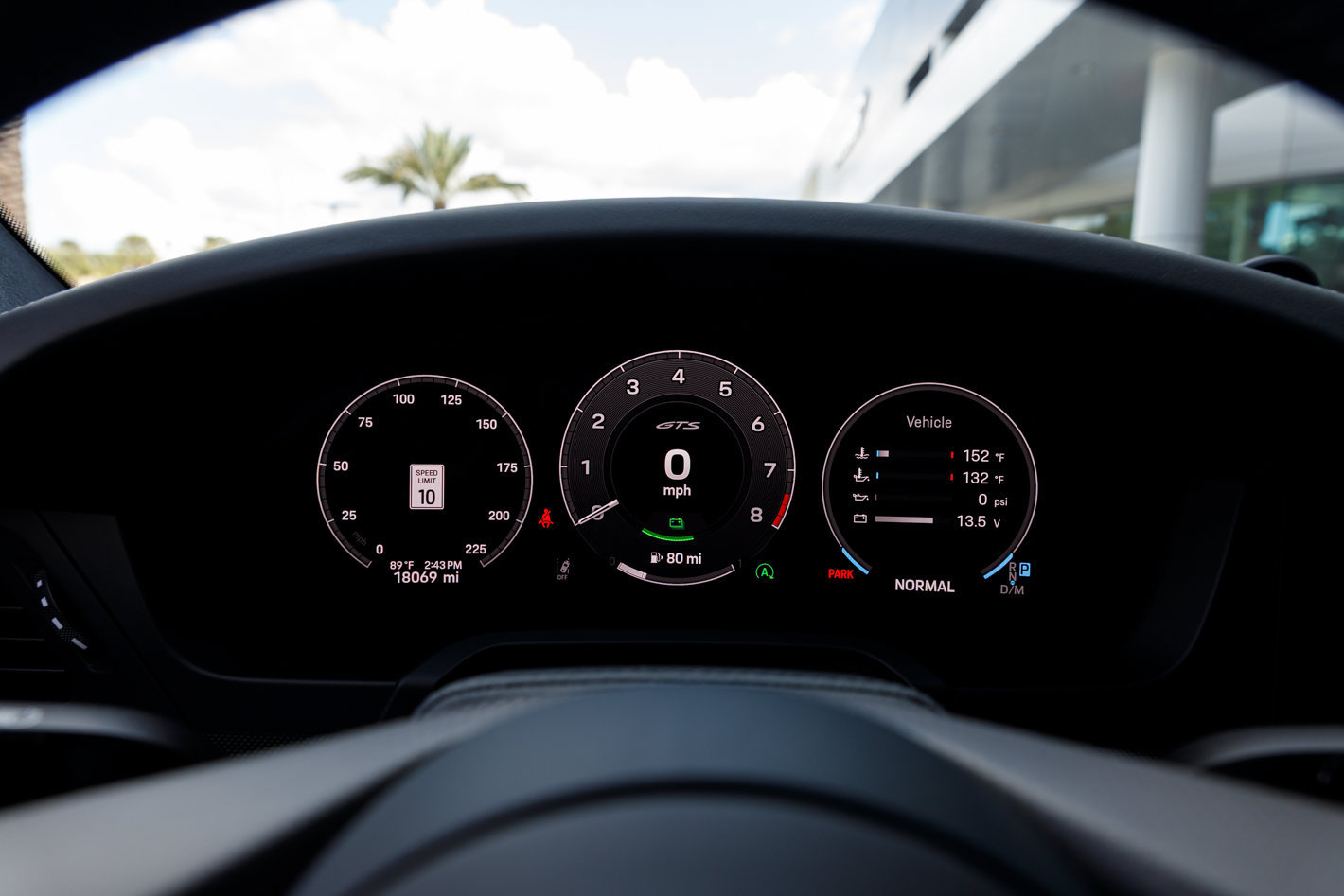 Used 2025 Porsche 911 GTS image 38