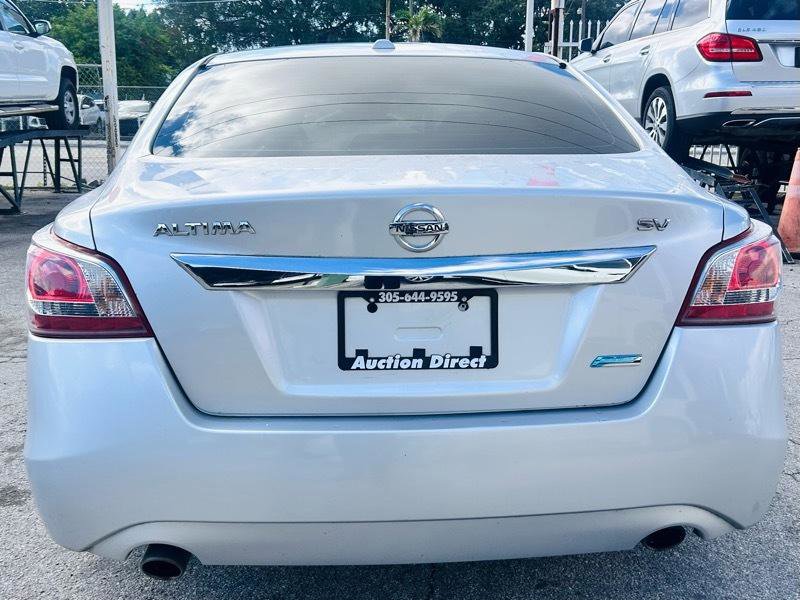 Used 2013 Nissan Altima 2.5 SV FWD image 4