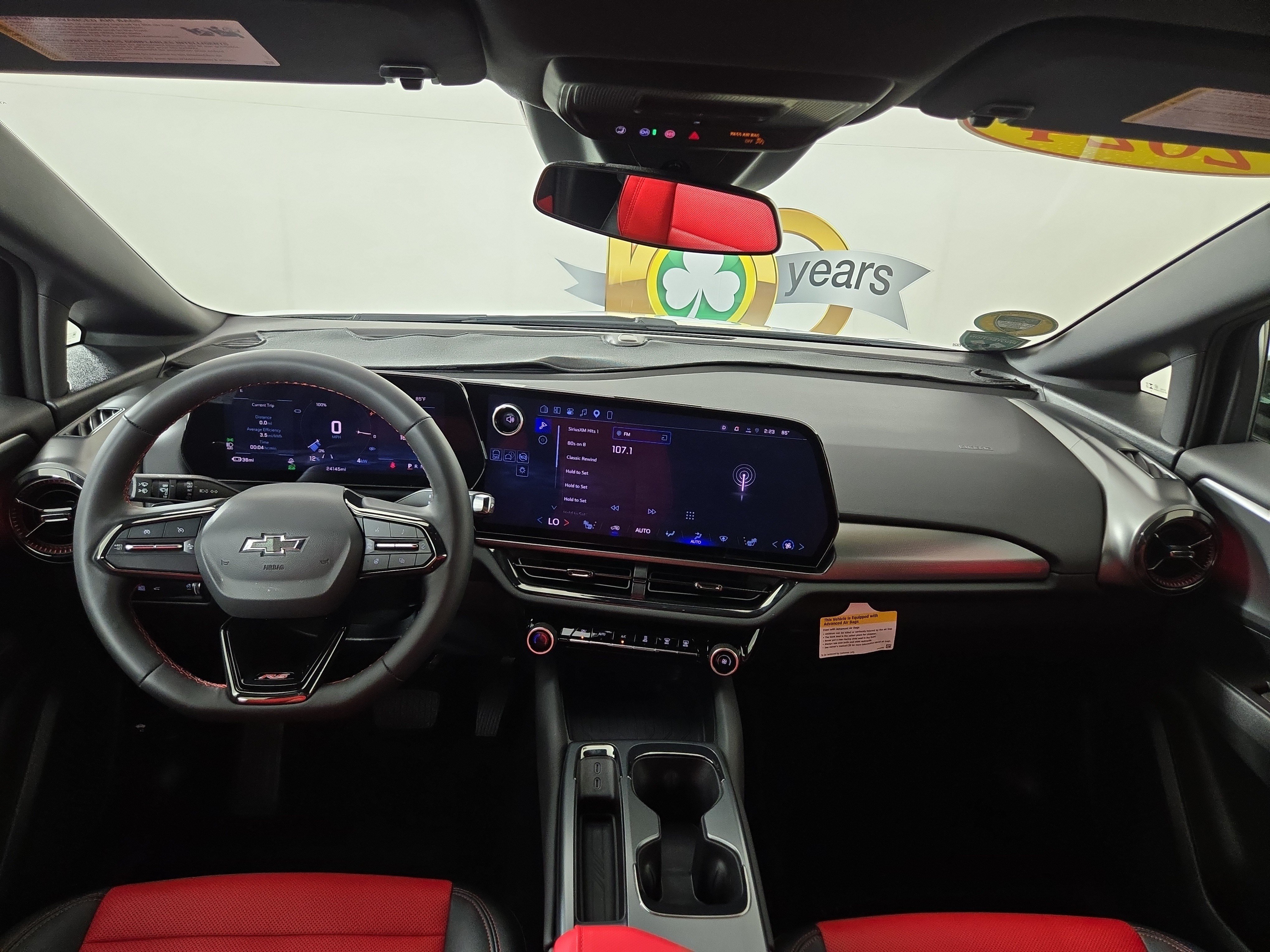 Used 2024 Chevrolet Equinox EV RS FWD image 13
