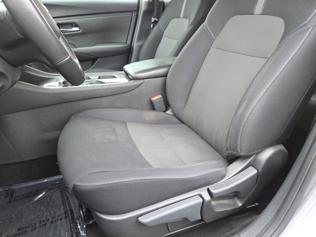 Used 2023 Nissan Sentra SV w/ All-Weather Package FWD image 26