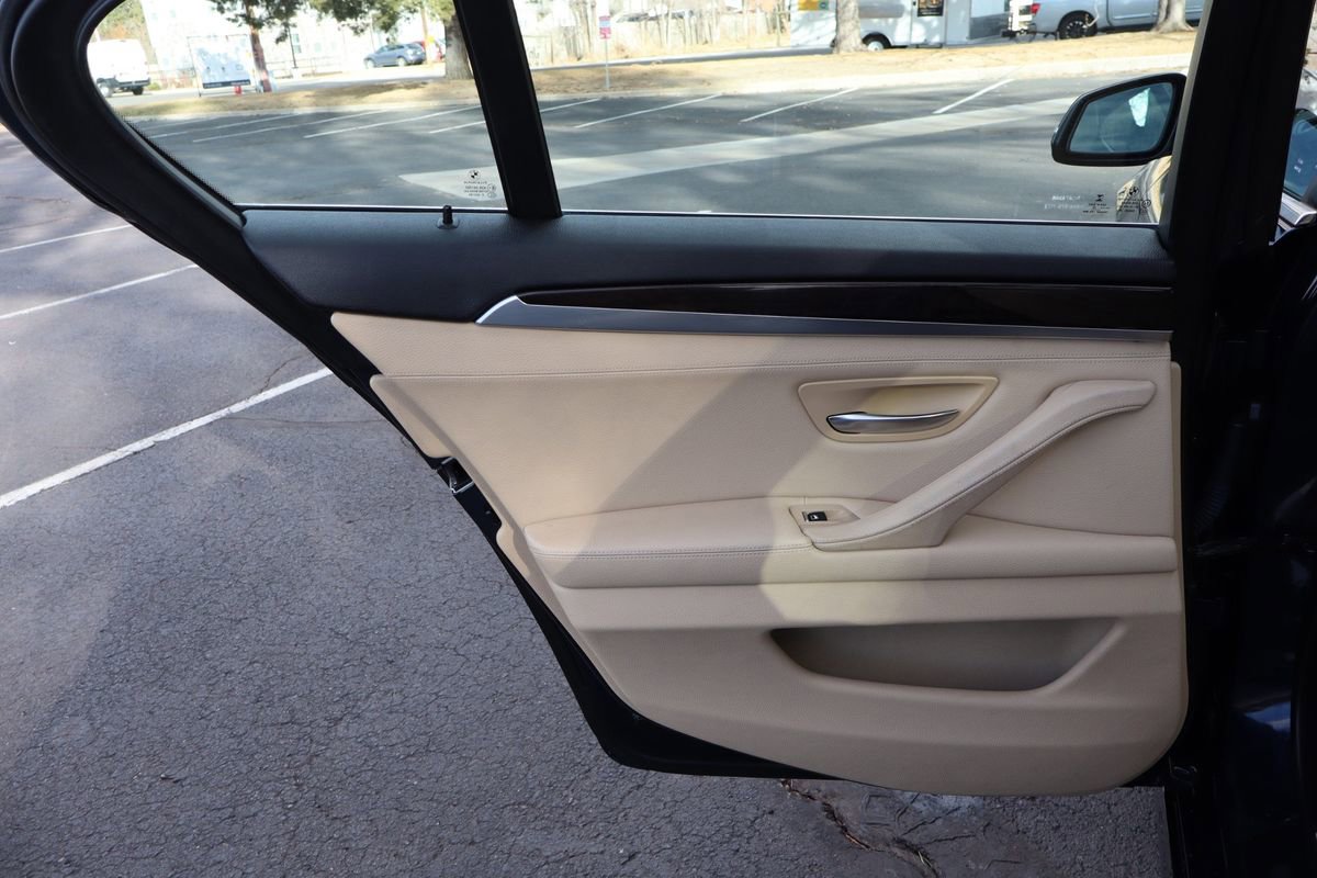 Used 2015 BMW 528i xDrive Sedan image 24