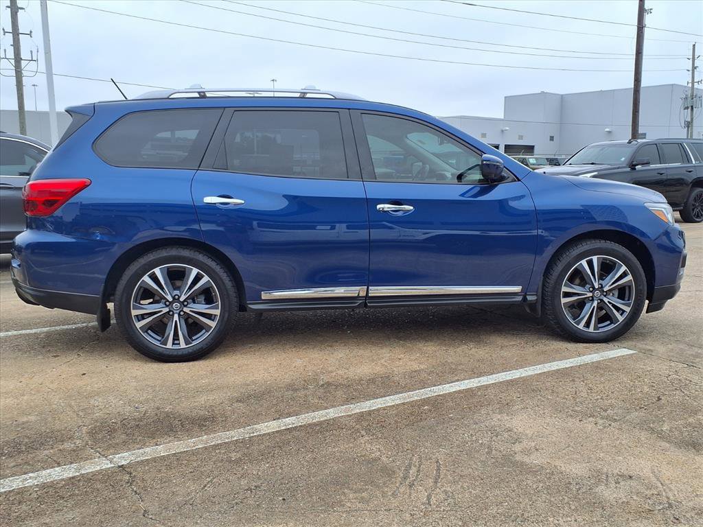 Used 2018 Nissan Pathfinder Platinum image 26