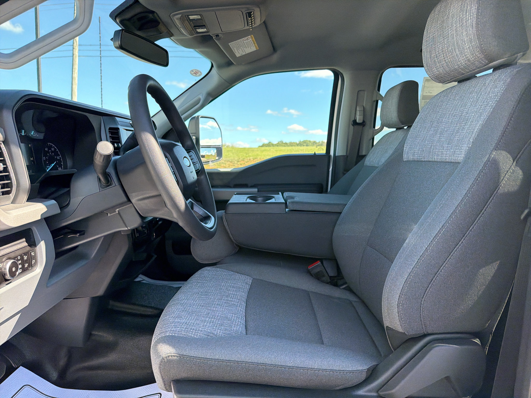 New 2027 Ford F250 XLT AWD/4WD image 10
