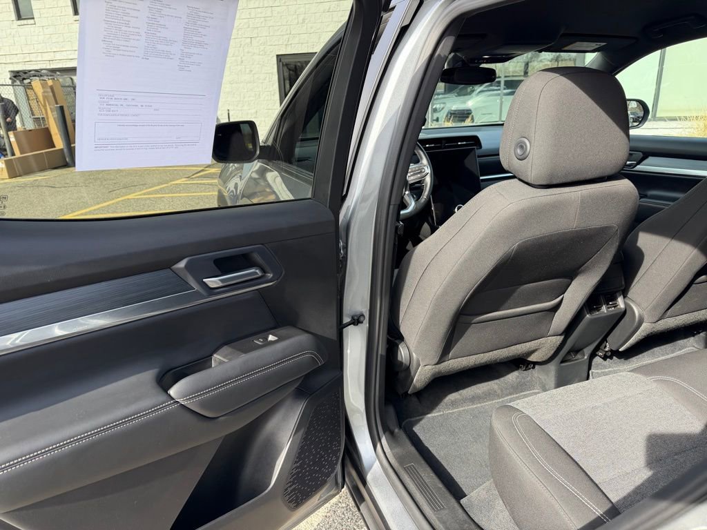 Certified 2026 GMC Terrain Elevation AWD/4WD image 13