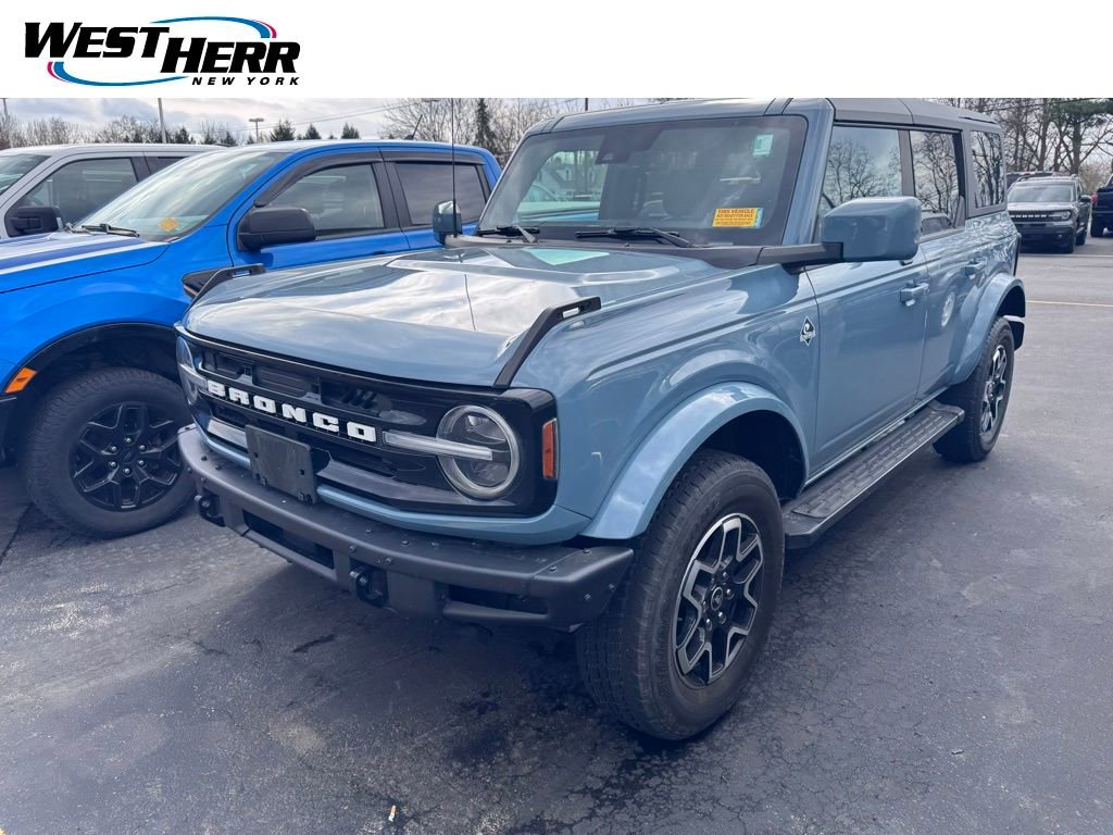 Used 2021 Ford Bronco Outer Banks AWD/4WD image 1