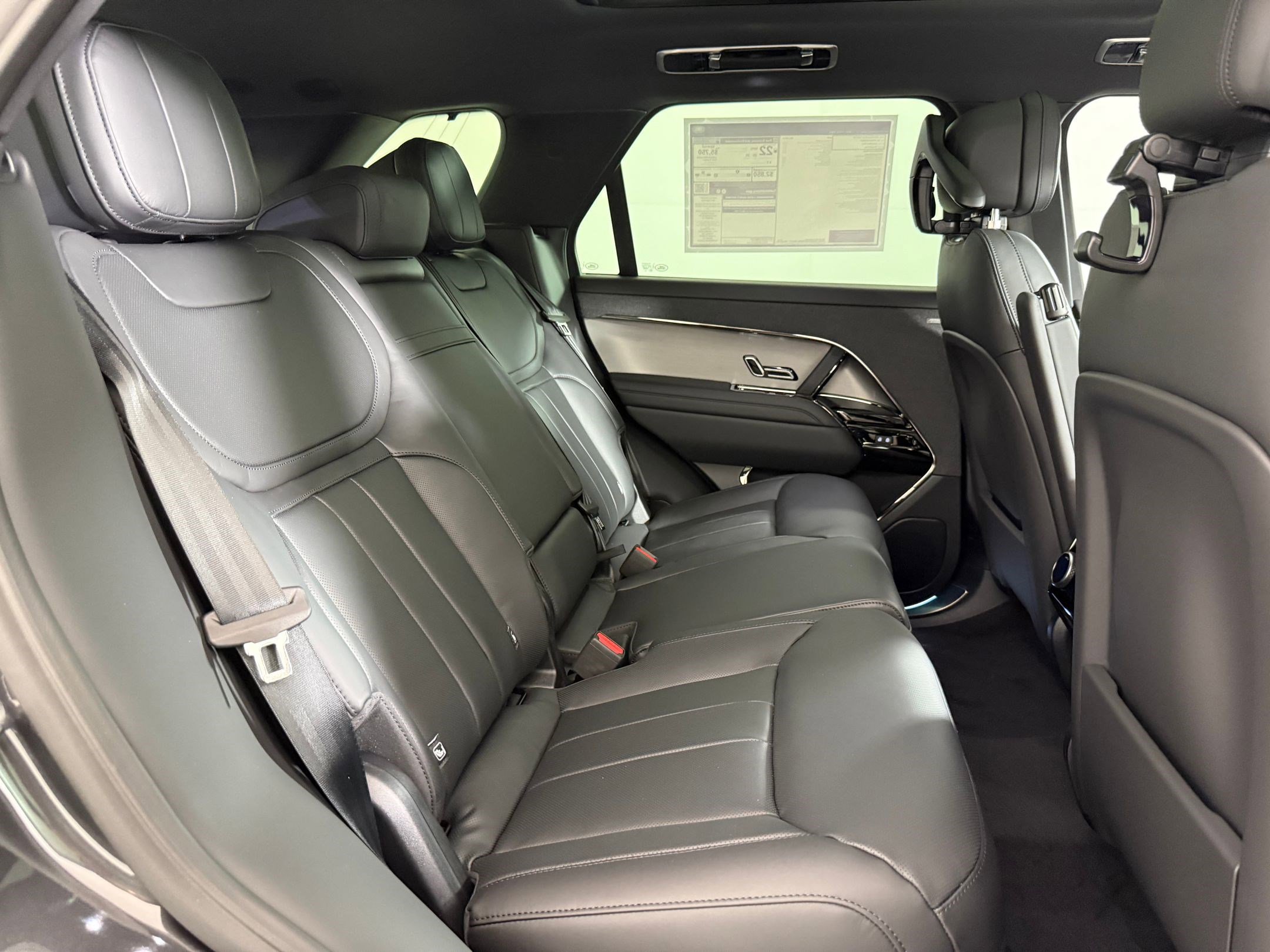 New 2026 Land Rover Range Rover Sport SE AWD/4WD image 26