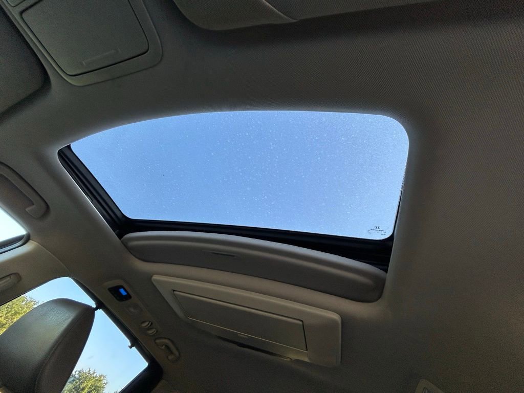 Used 2011 Honda Odyssey Touring image 31