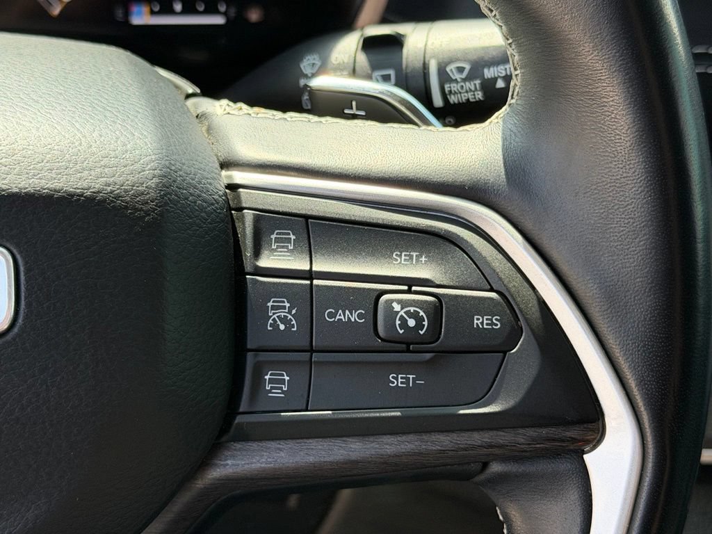 Used 2021 Jeep Grand Cherokee L Limited RWD image 17