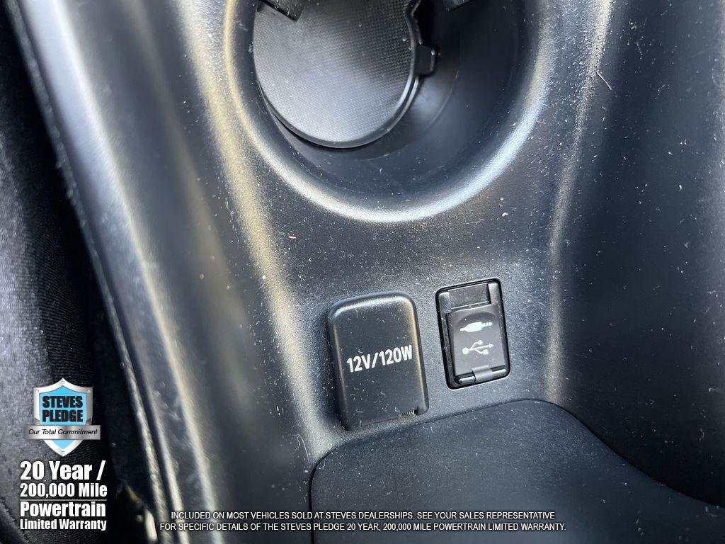 Used 2018 Toyota Prius Two image 36