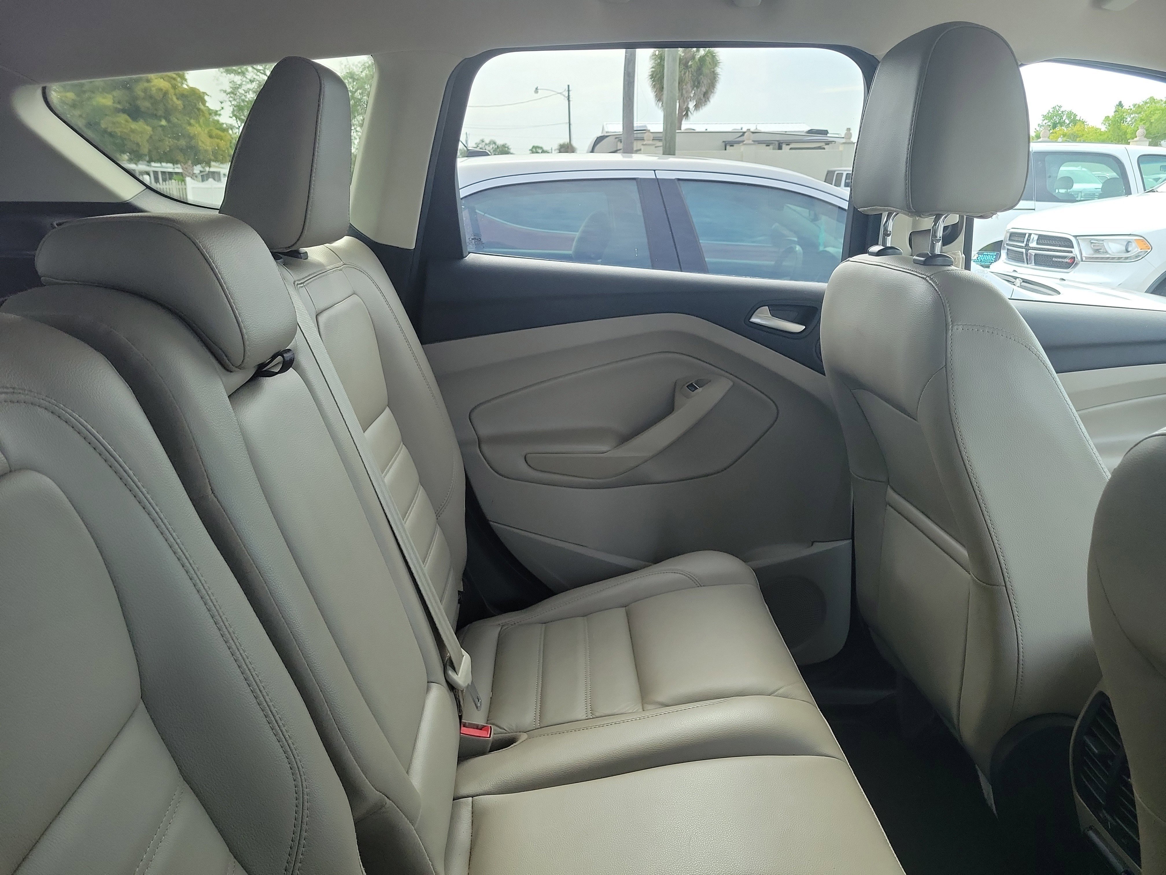 Used 2017 Ford Escape Titanium w/ Equipment Group 301A FWD image 10
