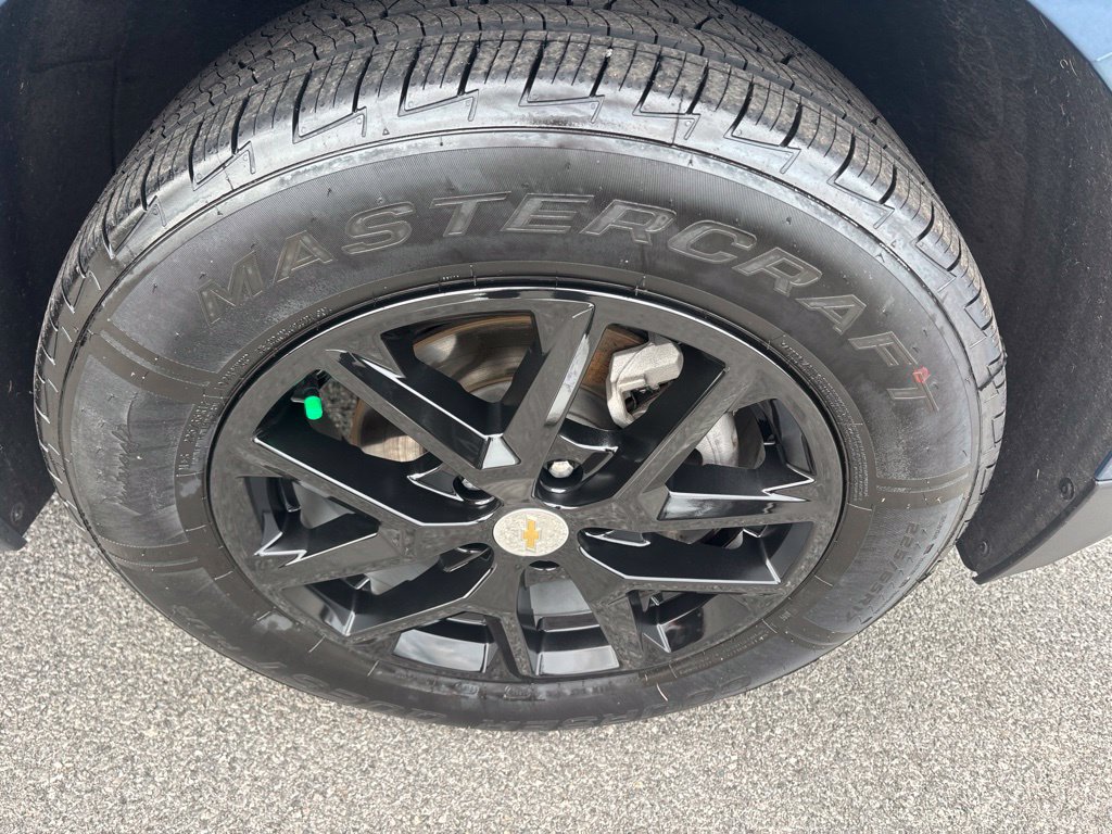 Used 2024 Chevrolet Equinox LS w/ LPO, Floor Liner Package AWD/4WD image 37