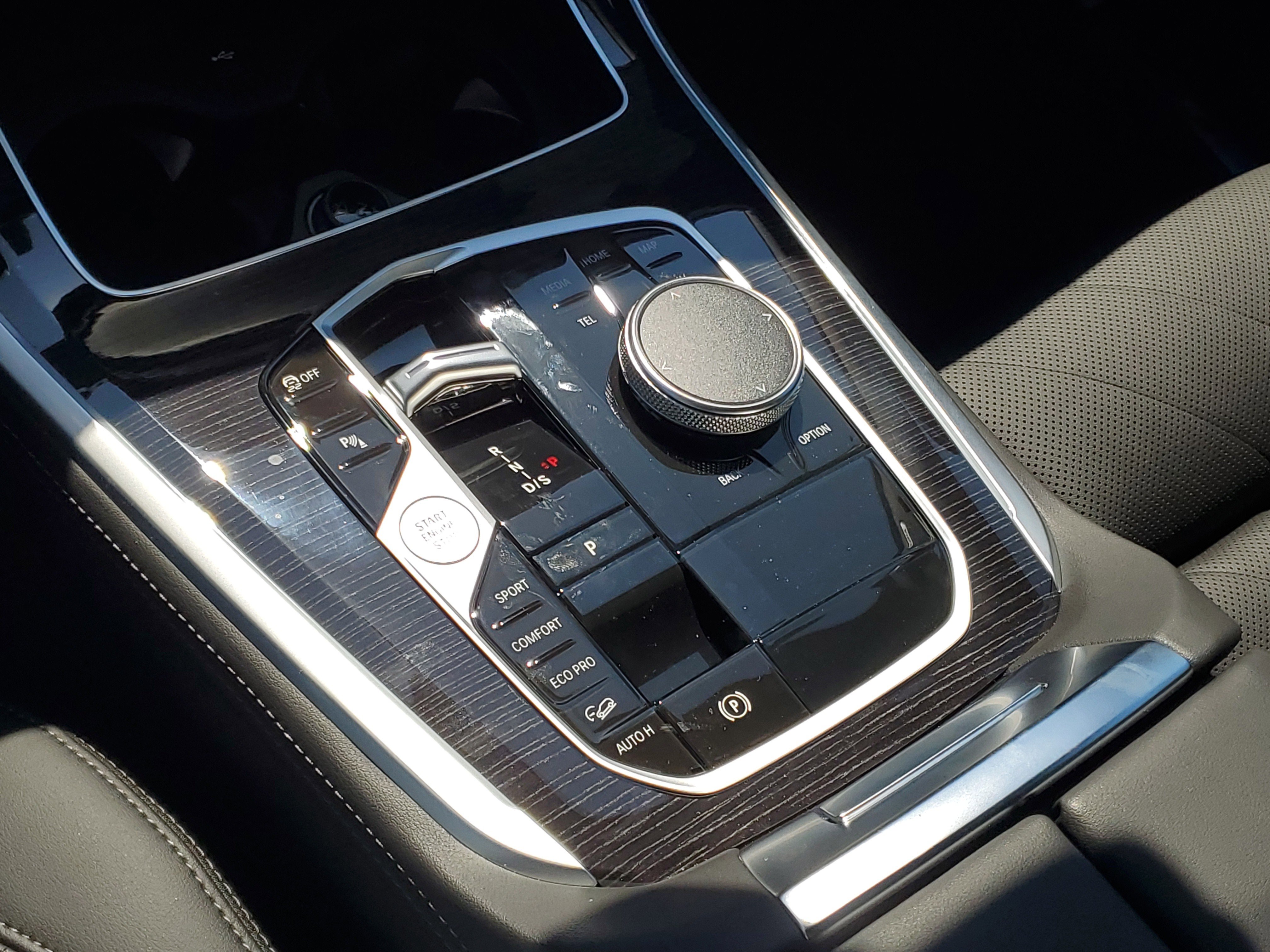 New 2026 BMW X5 xDrive40i w/ M Sport Package AWD/4WD image 19