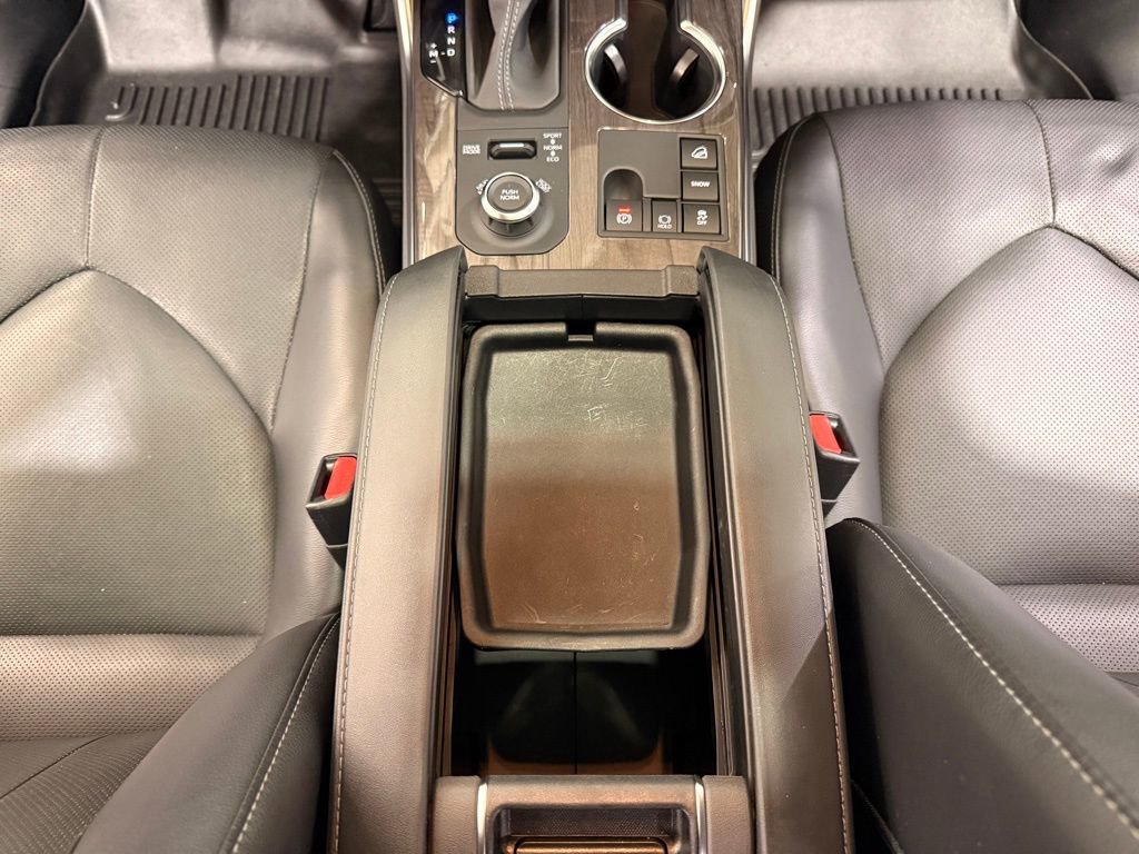 Used 2023 Toyota Highlander Limited AWD/4WD image 25