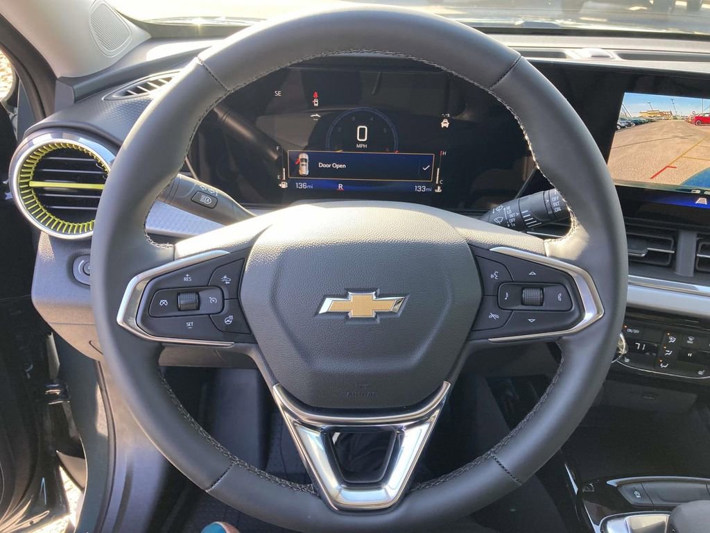 New 2026 Chevrolet Trax LT w/ Driver Confidence Package image 26