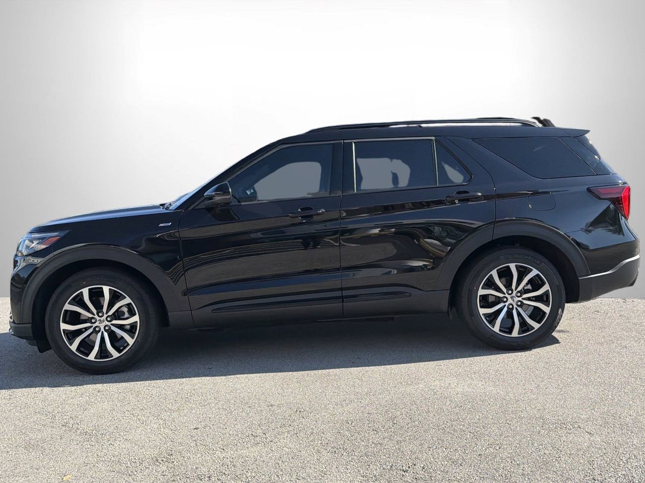 New 2026 Ford Explorer ST-Line image 27