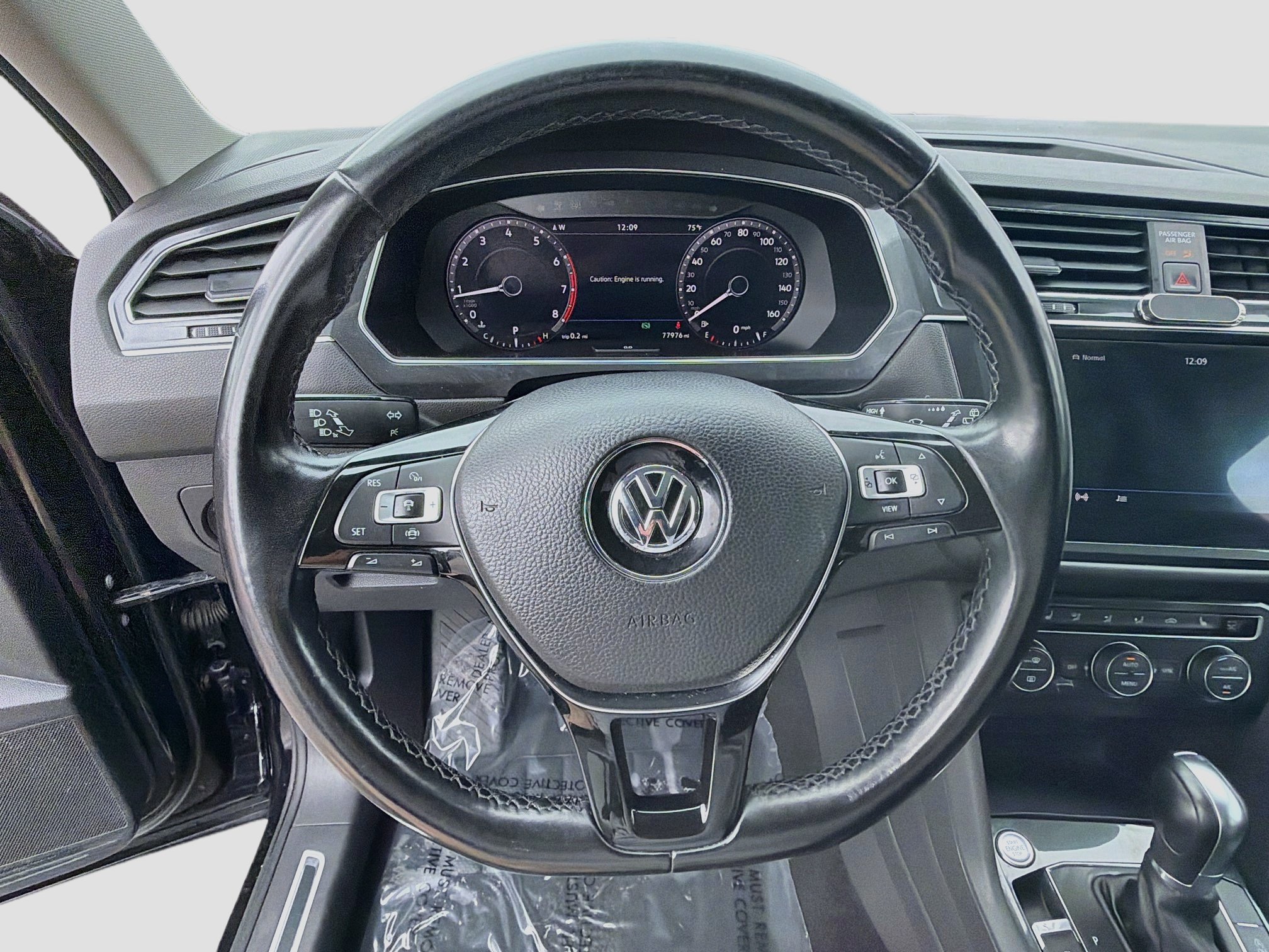 Used 2019 Volkswagen Tiguan SEL Premium w/ 3rd Row Seat Package AWD/4WD image 39