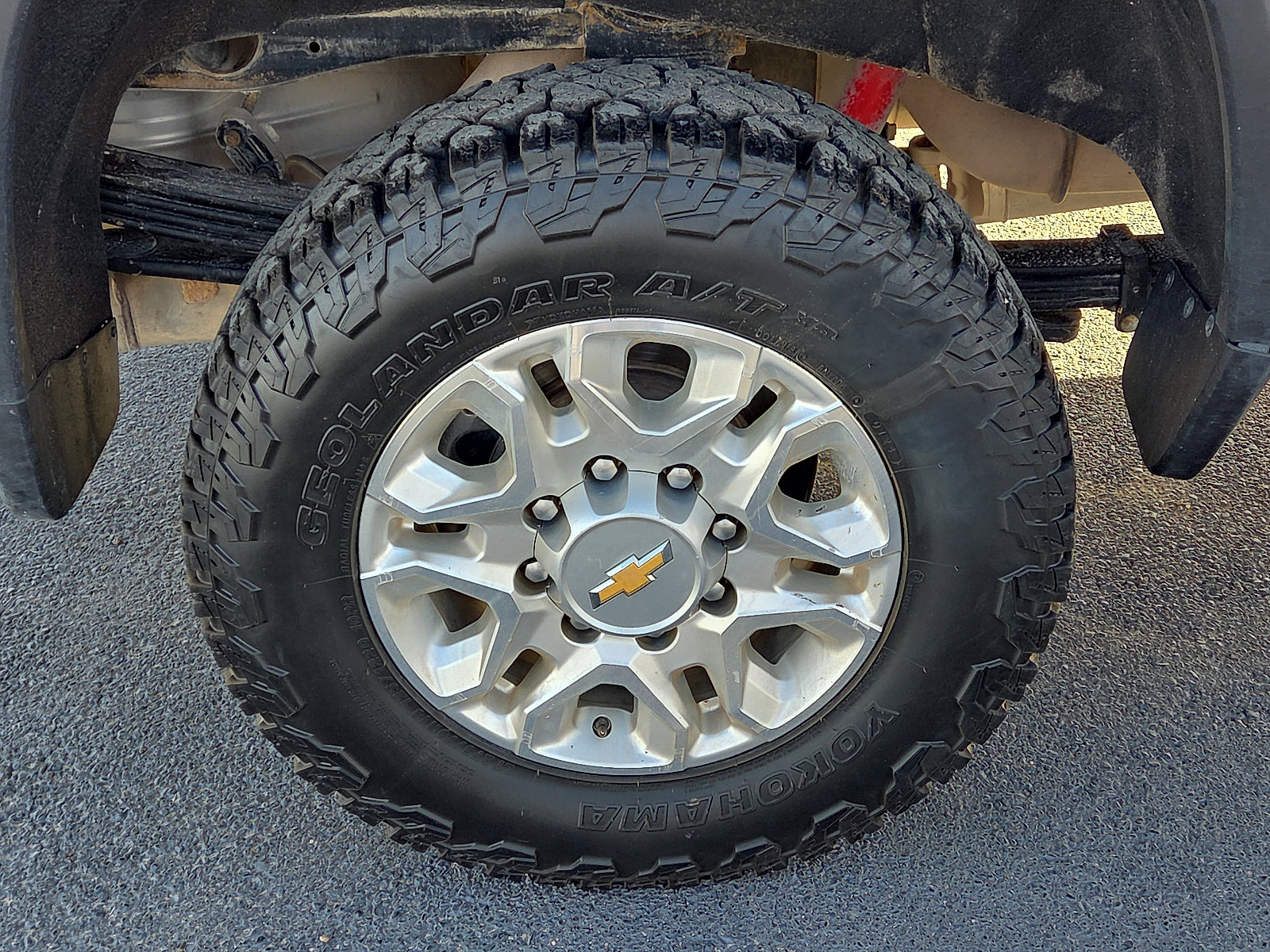 Used 2024 Chevrolet Silverado 2500 LT image 7